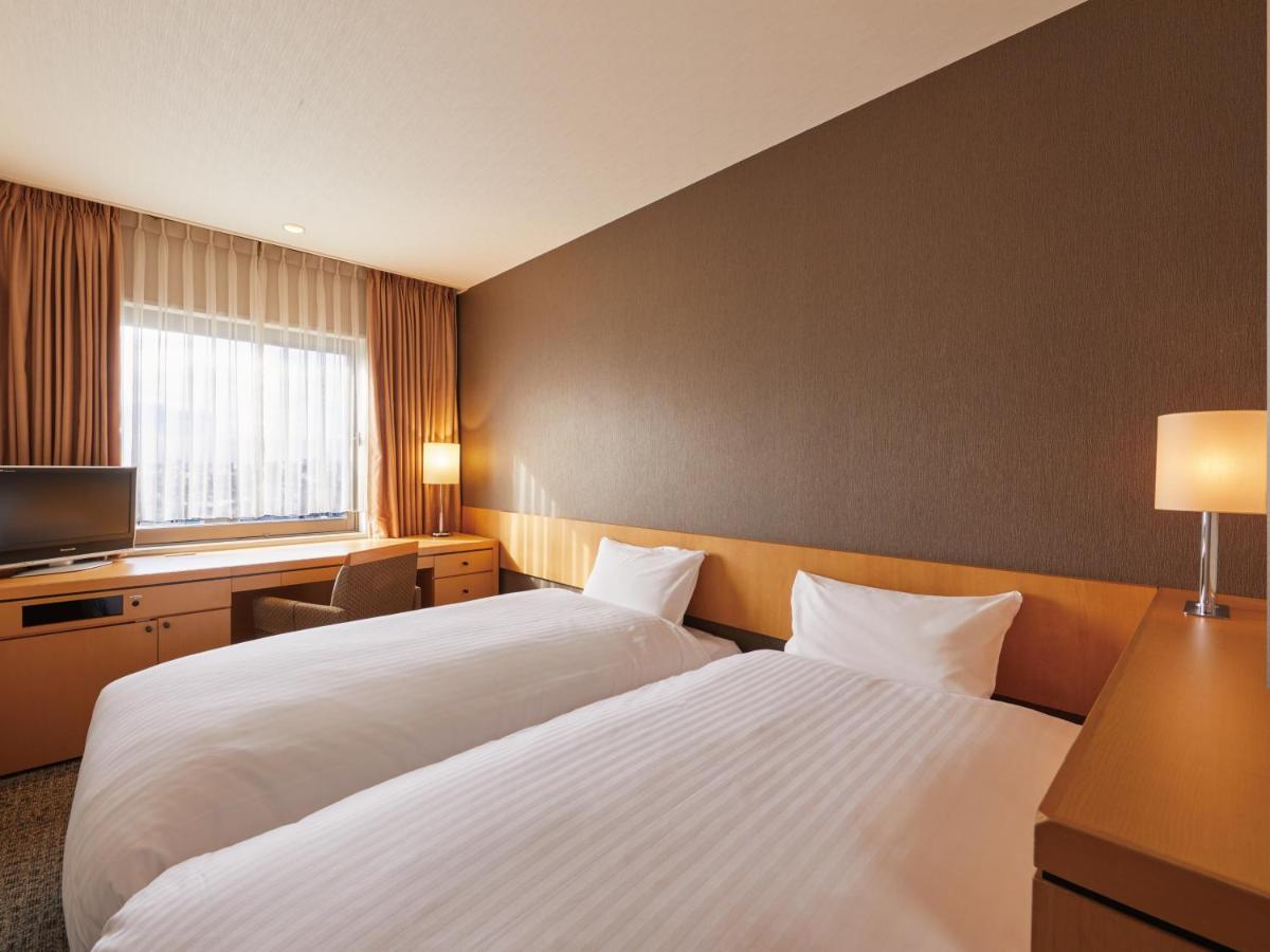 Hotel Agora Osaka Moriguchi Exteriör bild