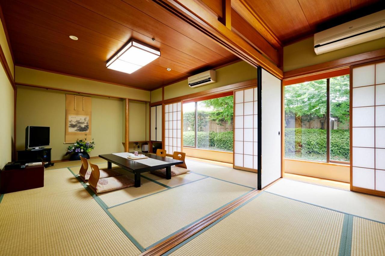 Hotel Agora Osaka Moriguchi Exteriör bild